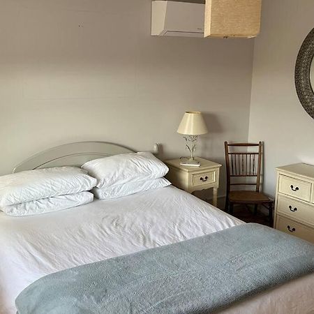 Cosy 2 Bed, Home From Home Haddenham  Esterno foto